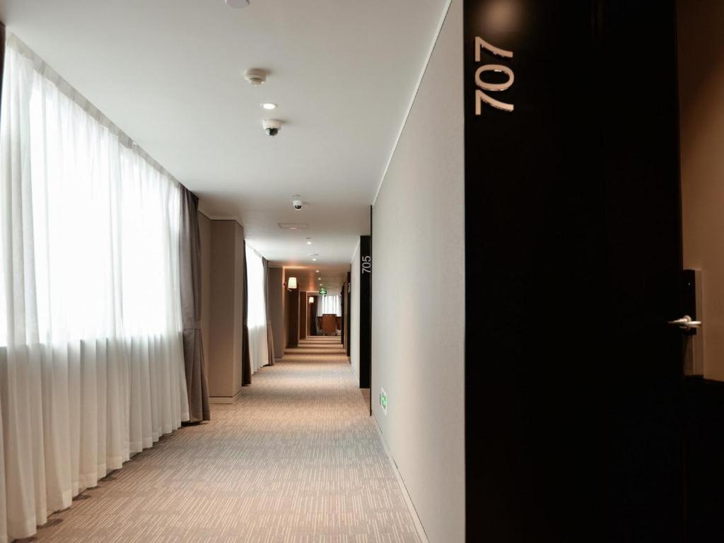 Home Inns Plus Shanghai Xujiahui Branch Exteriér fotografie