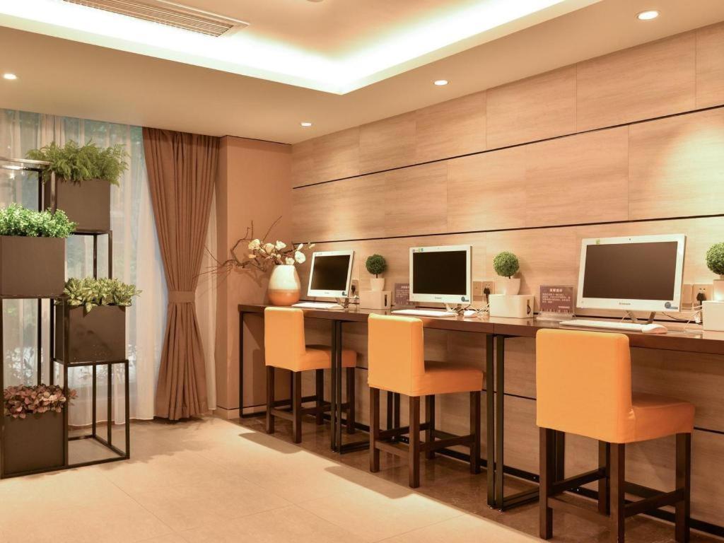 Home Inns Plus Shanghai Xujiahui Branch Exteriér fotografie
