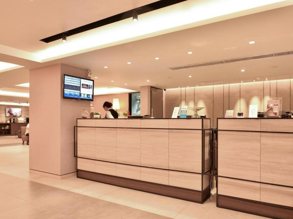 Home Inns Plus Shanghai Xujiahui Branch Exteriér fotografie